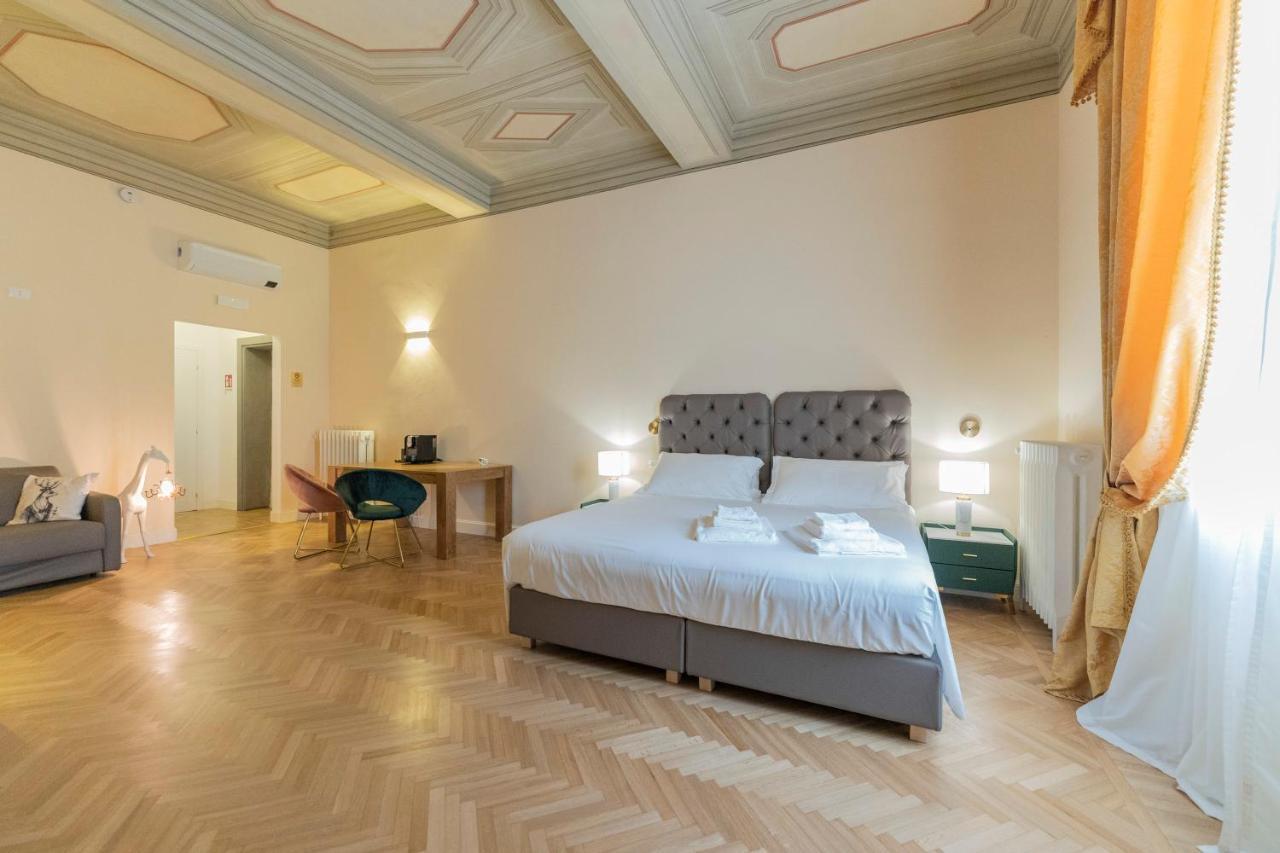 Aldrovandi Luxury Suites And Apartment Bologna Ngoại thất bức ảnh