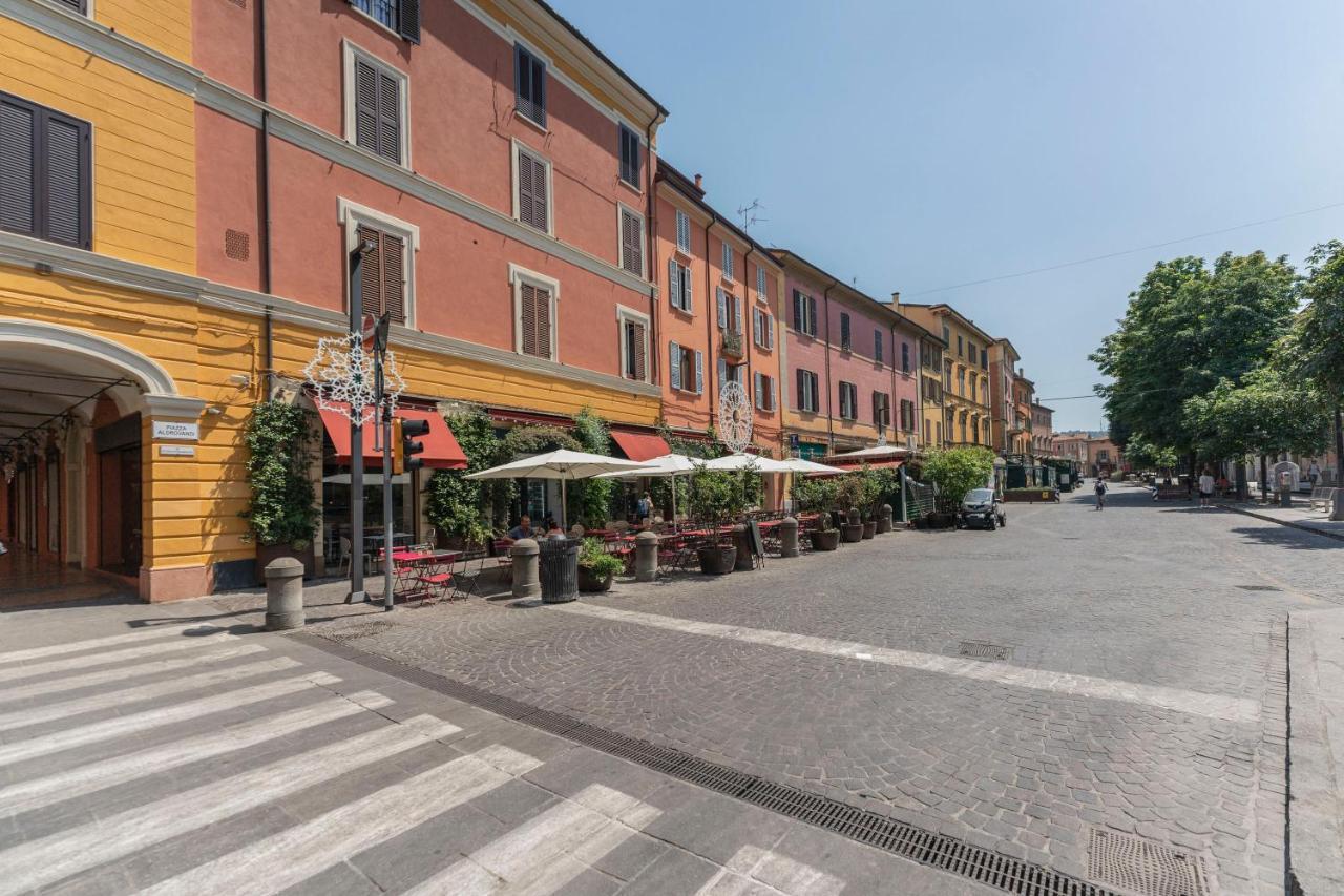 Aldrovandi Luxury Suites And Apartment Bologna Ngoại thất bức ảnh