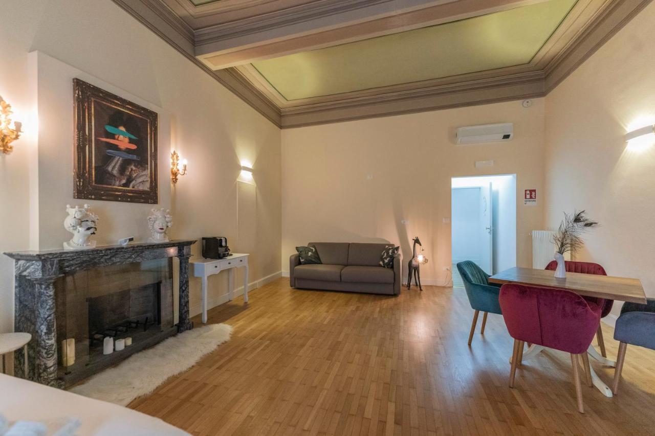 Aldrovandi Luxury Suites And Apartment Bologna Ngoại thất bức ảnh