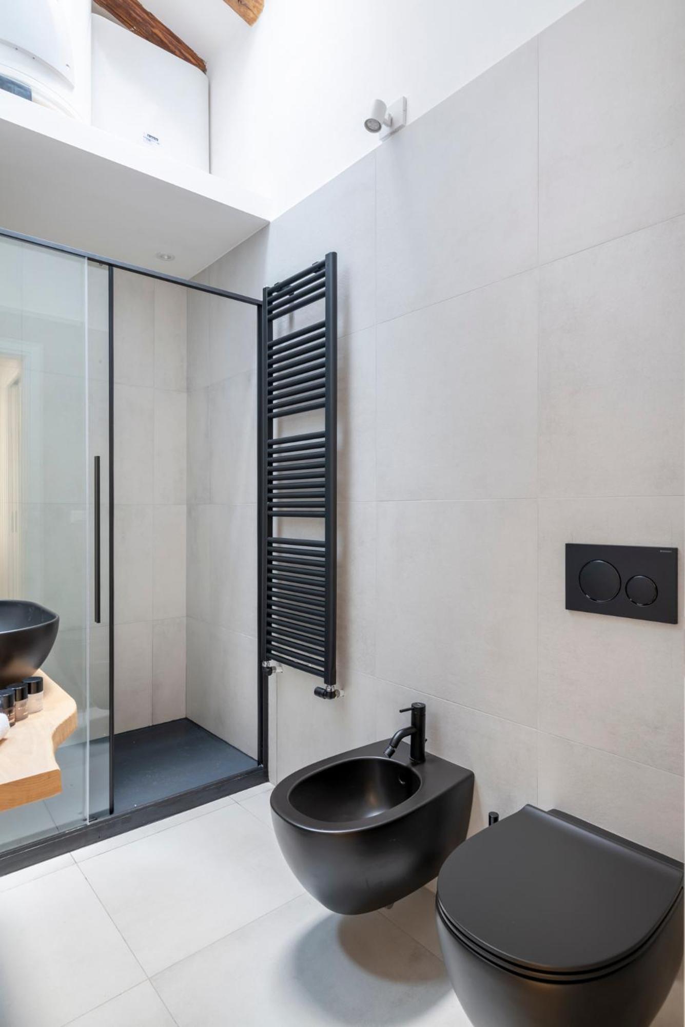 Aldrovandi Luxury Suites And Apartment Bologna Ngoại thất bức ảnh